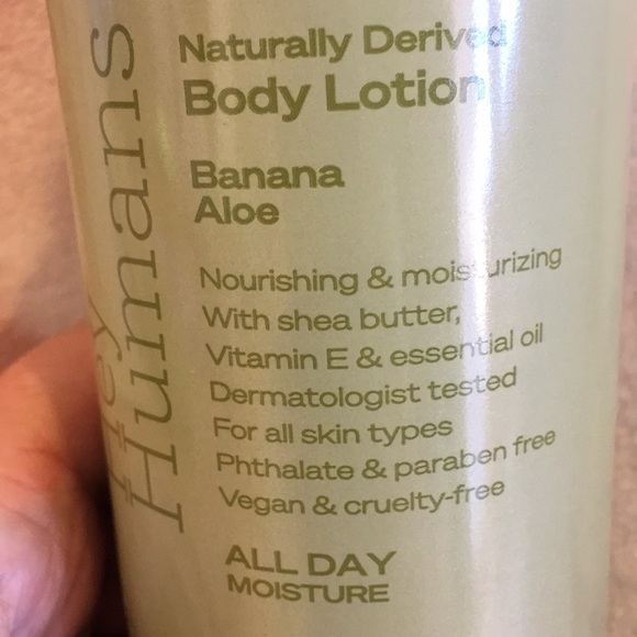 Hey Humans Scented Banana Aloe Naturally Derived Body Lotion 14oz NWT 🪴 - Picture 4 of 16